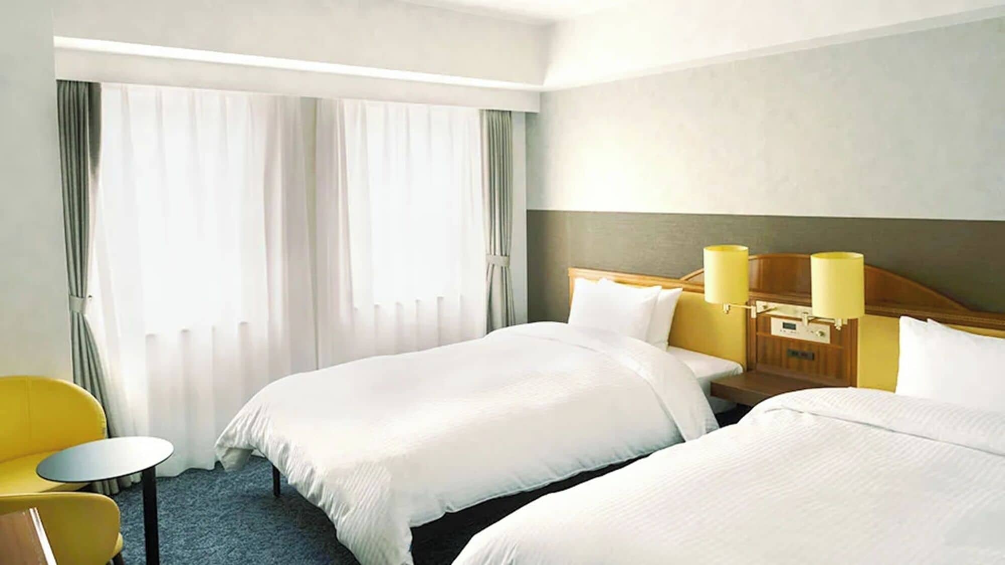 Down comforters, desk, blackout drapes, free WiFi