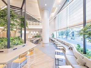 Lobby-Lounge