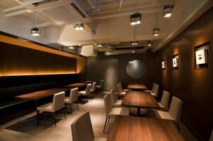 Daily cooked-to-order breakfast (JPY 1650 per person)