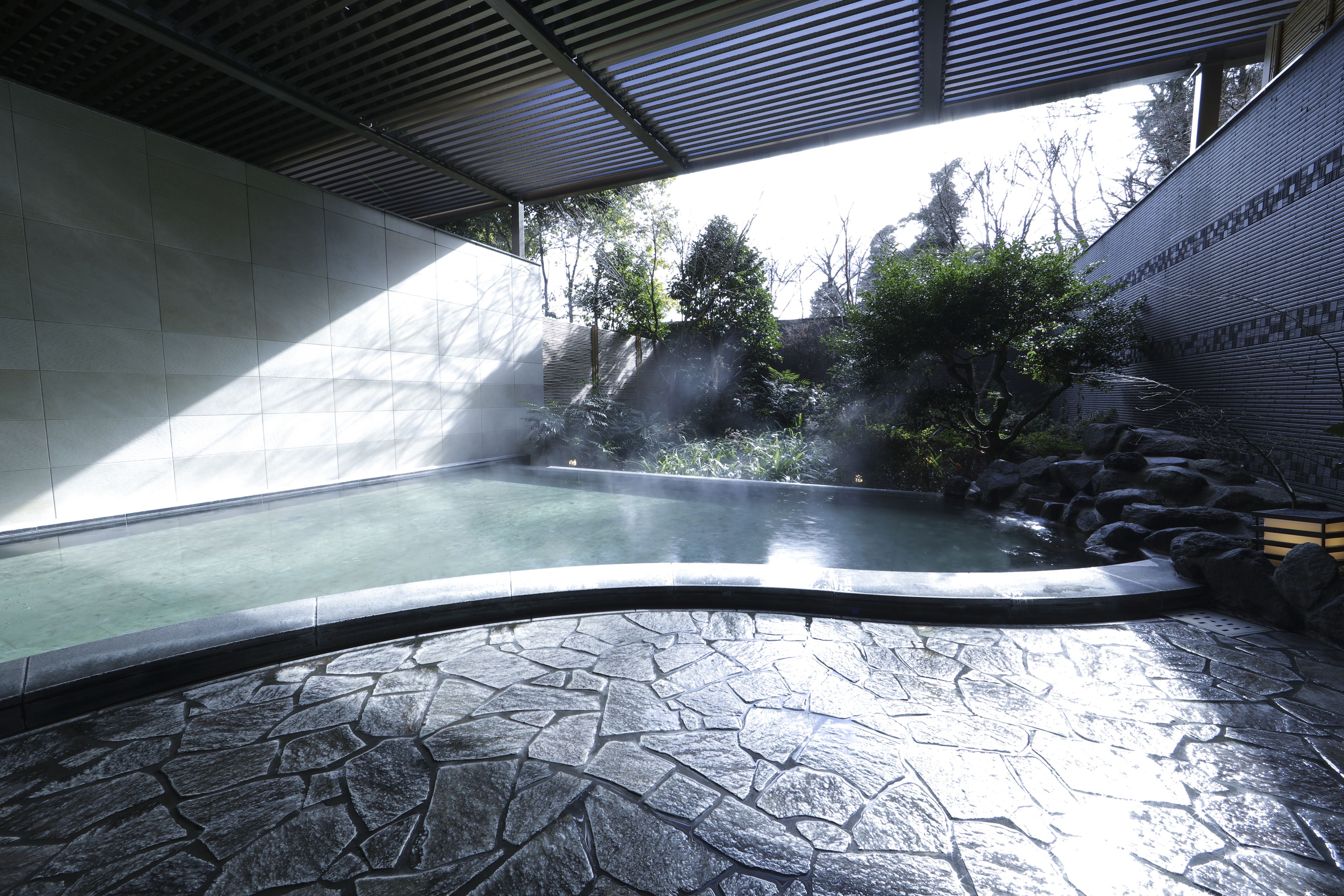 Bain à remous extérieur