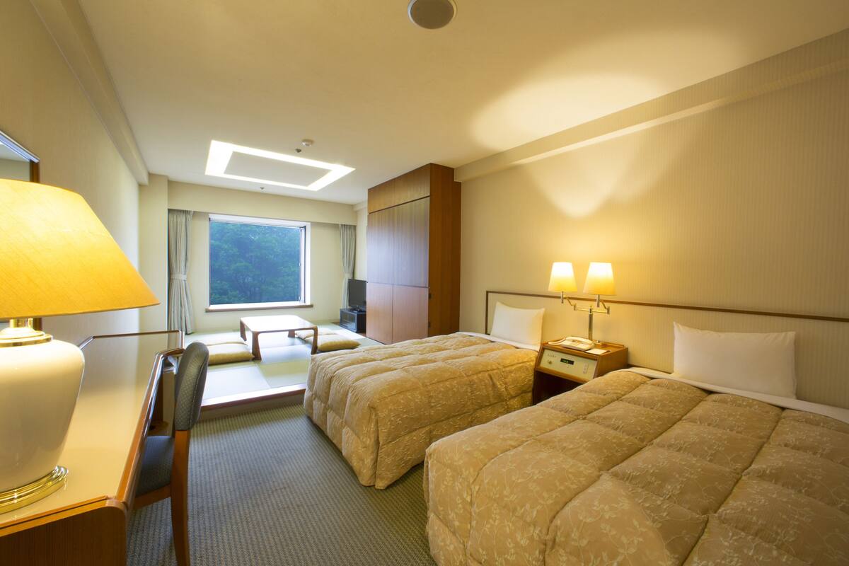 In-room safe, blackout curtains, free WiFi