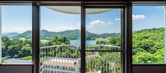 Resorpia Kumihama