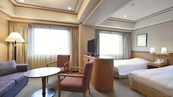 标准三人房, 吸烟房 (Minimum 3 Occupancy) | 熨斗/熨板、免费 WiFi、床单