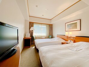 熨斗/熨衣板、免費無線上網、床單