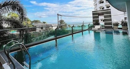 Royal Beach View Suites