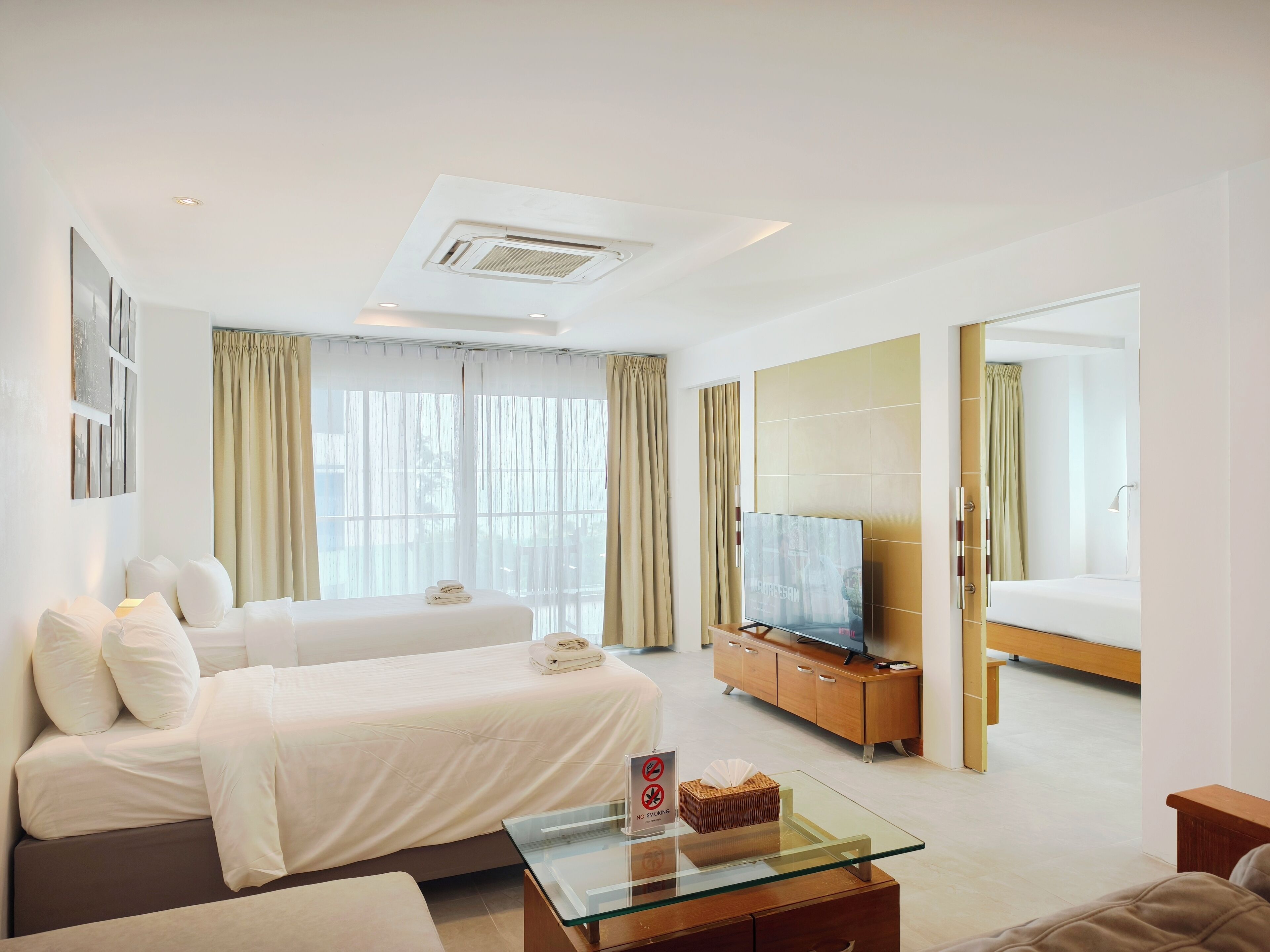 Family Suite Seaview | 미니바, 객실 내 금고, 암막 커튼, 방음 설비