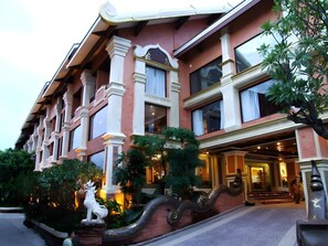 บริเวณภายนอก