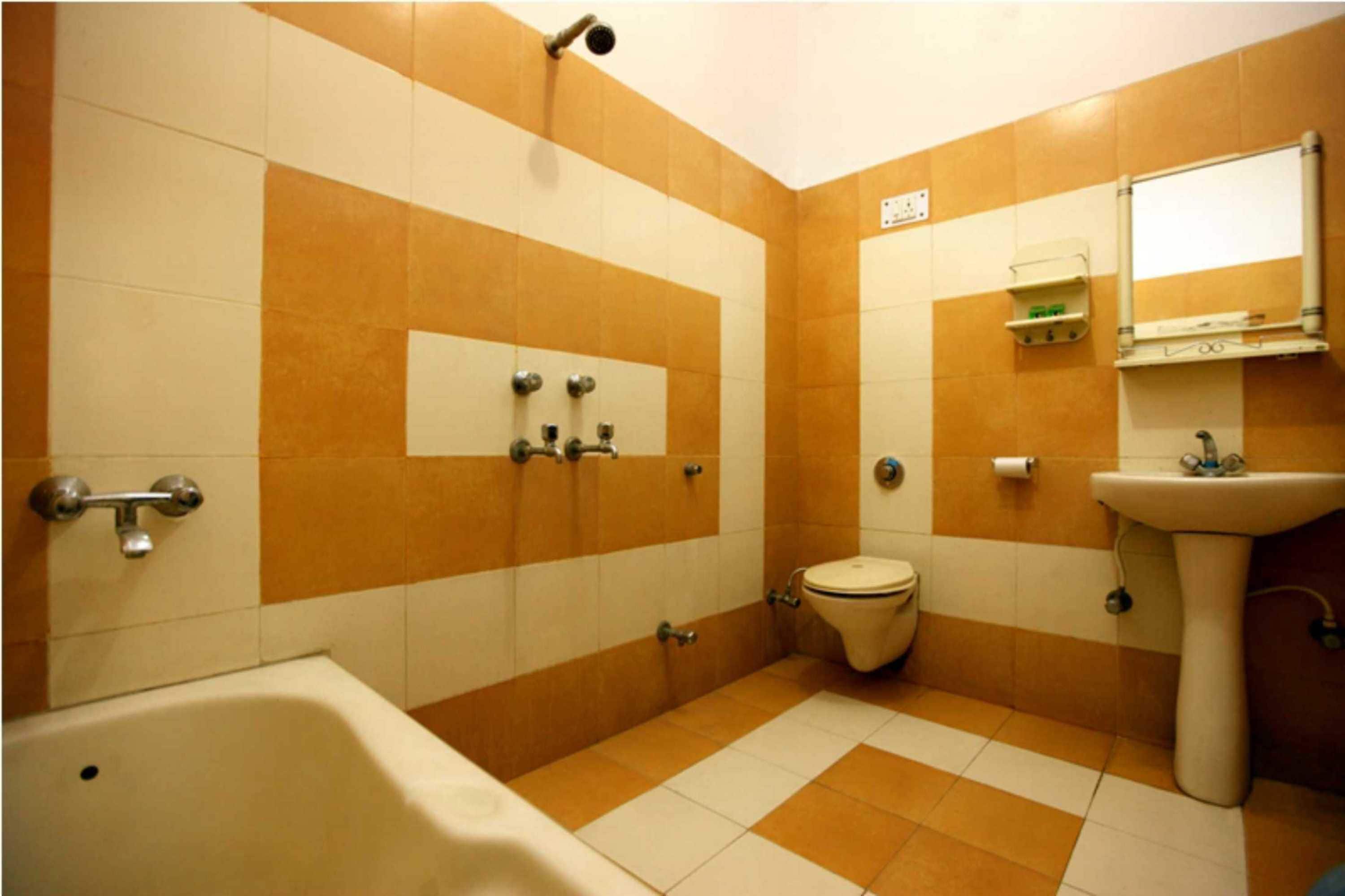 Photo - Hotel Airlift at Delhi Airport