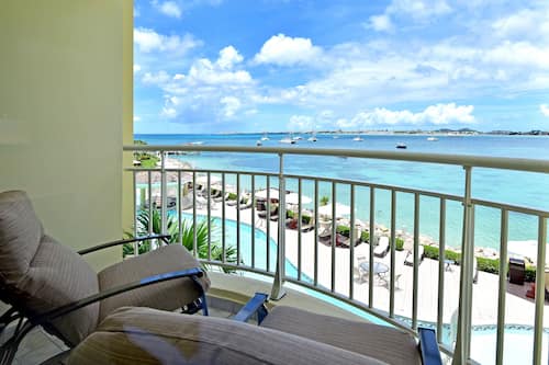 Suite Junior, coin cuisine, en front de mer | Vue depuis le balcon