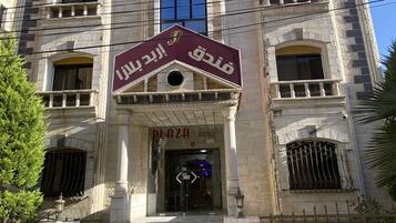 Standard Single Room, 1 Bedroom, City View | Garden view