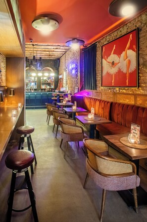 Bar (on property) - Cheers Porthouse (Istanbul)