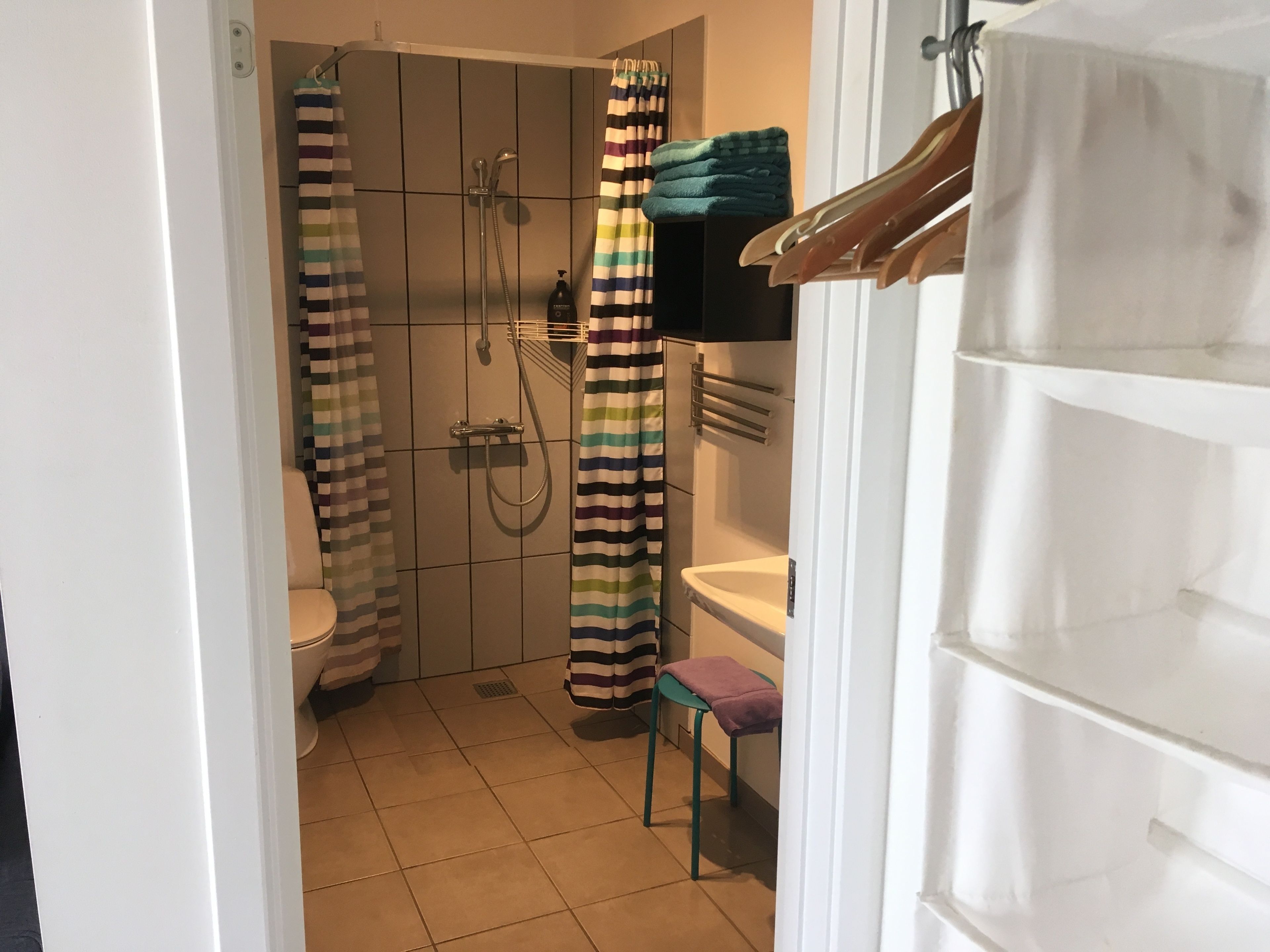 Deluxe Double Room, Accessible, Ensuite | Bathroom