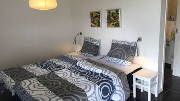 Deluxe Double Room, Accessible, Ensuite | Soundproofing