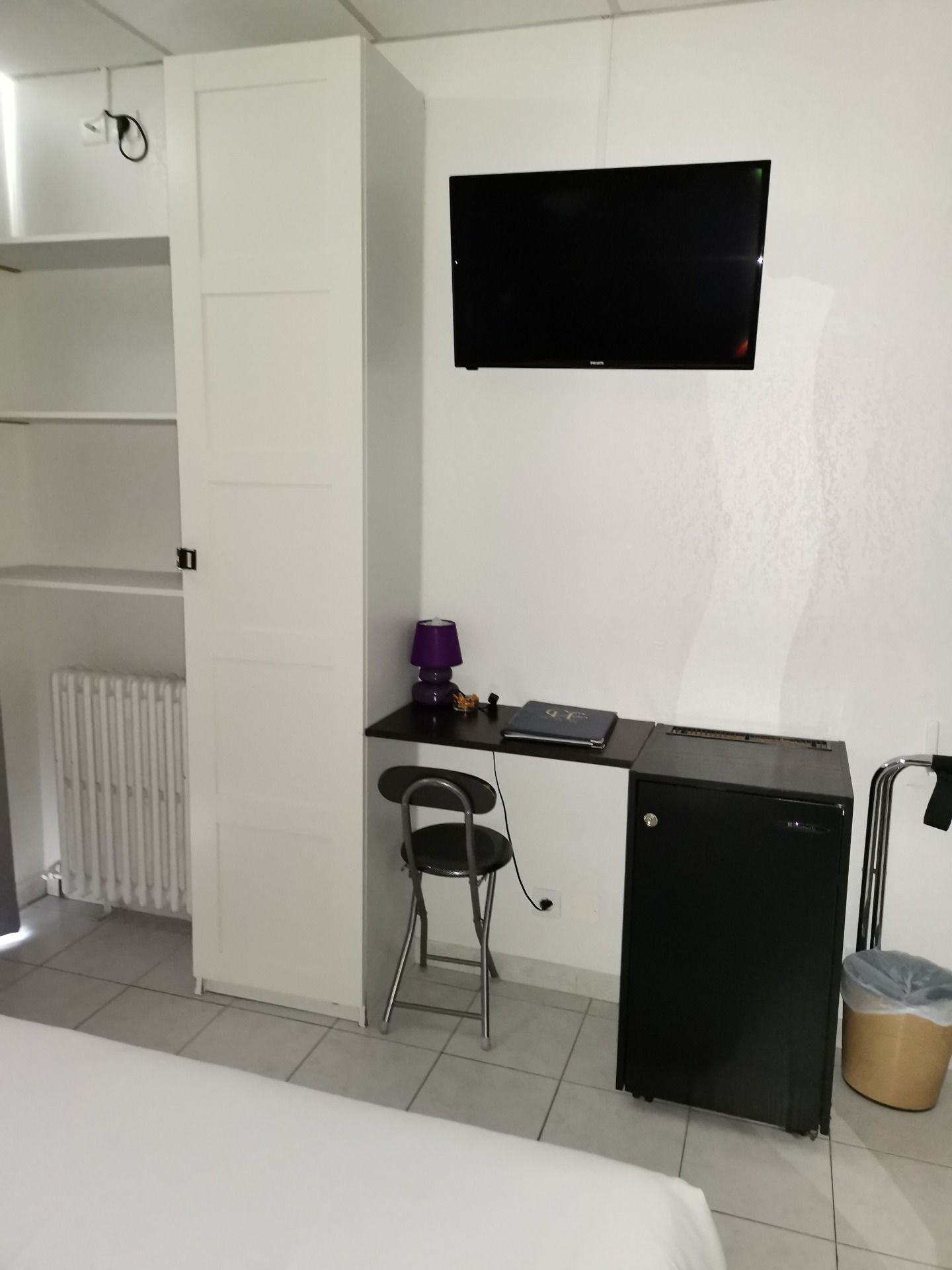 minibar, in-room safe, desk, blackout curtains