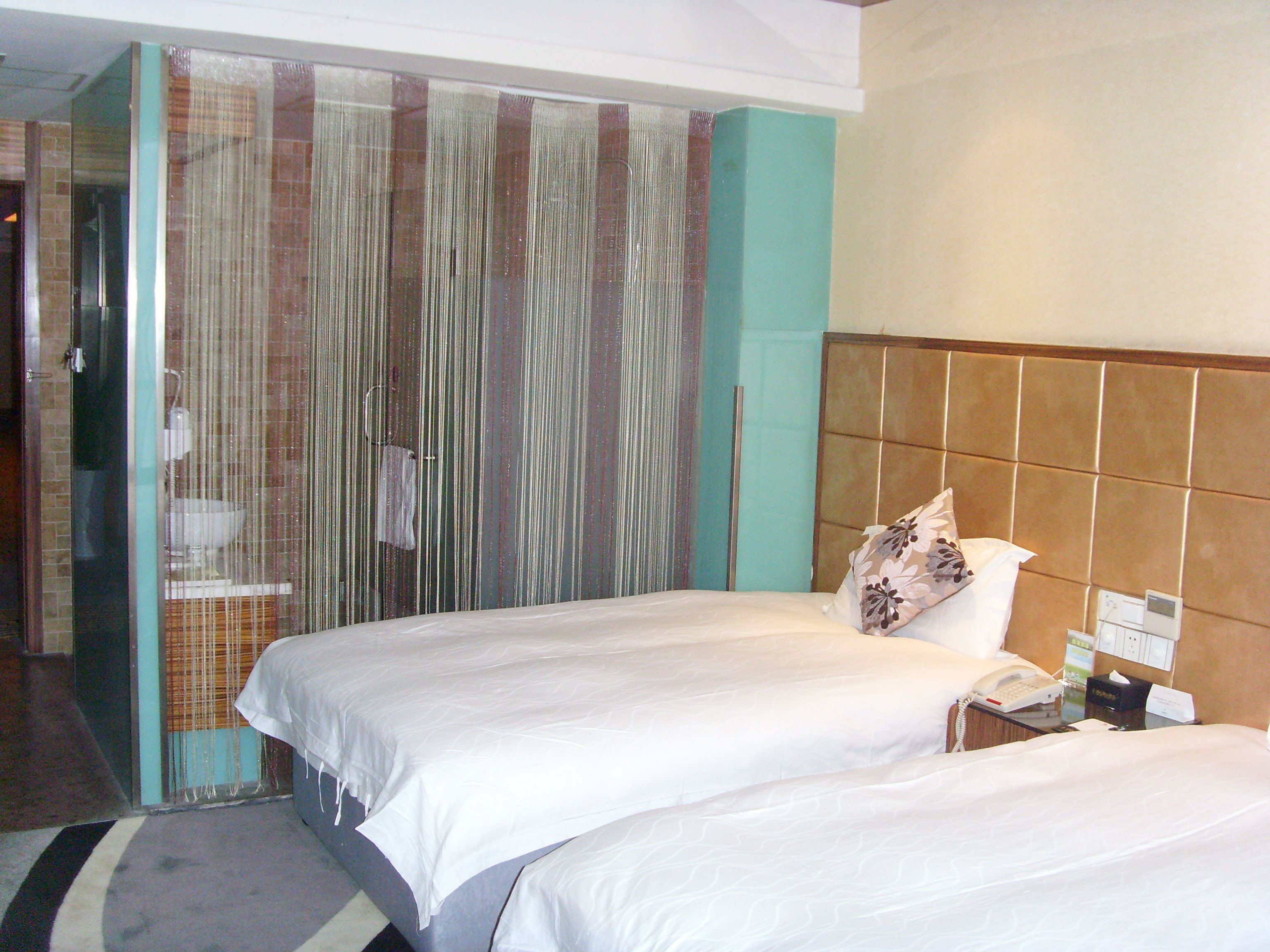 ห้องดีลักซ์, เตียงเดี่ยว 2 เตียง | ตู้นิรภัยในห้องพัก, อินเทอร์เน็ตแบบใช้สาย (ฟรี), นาฬิกาปลุก