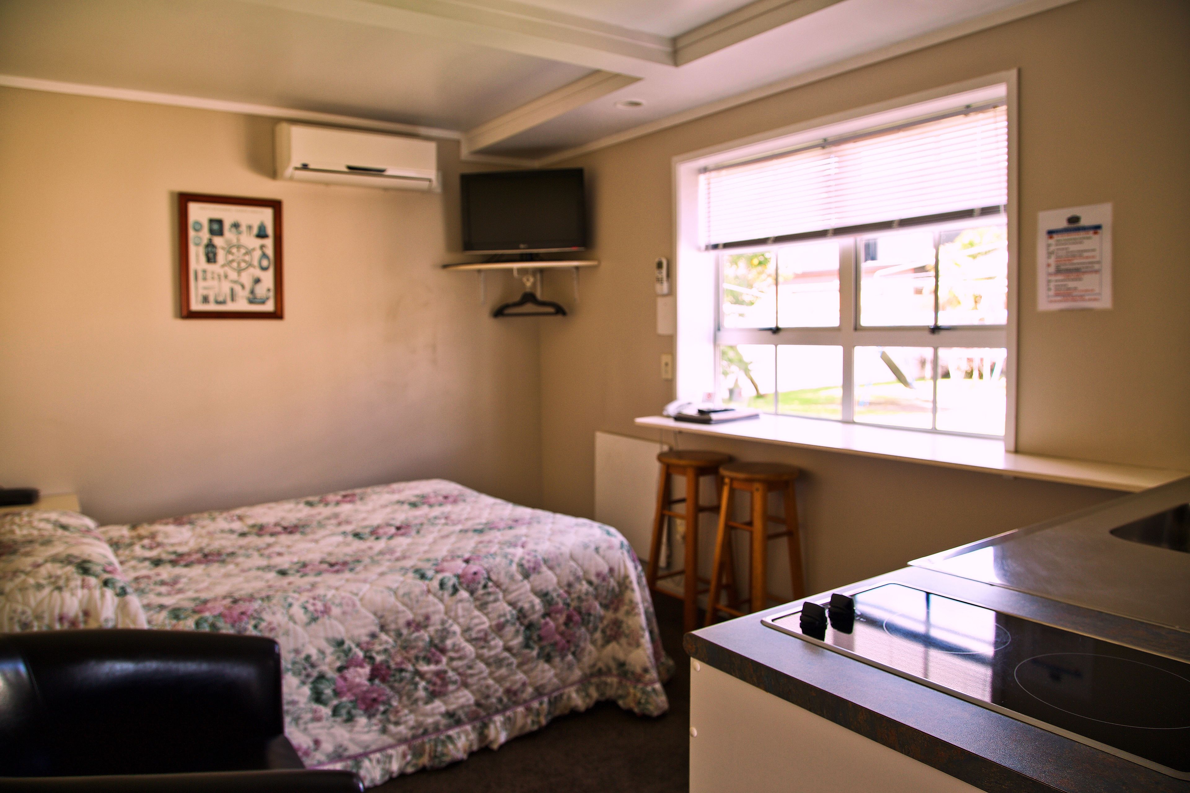 Business studio (Double) | Een strijkplank/strijkijzer, gratis wifi, beddengoed