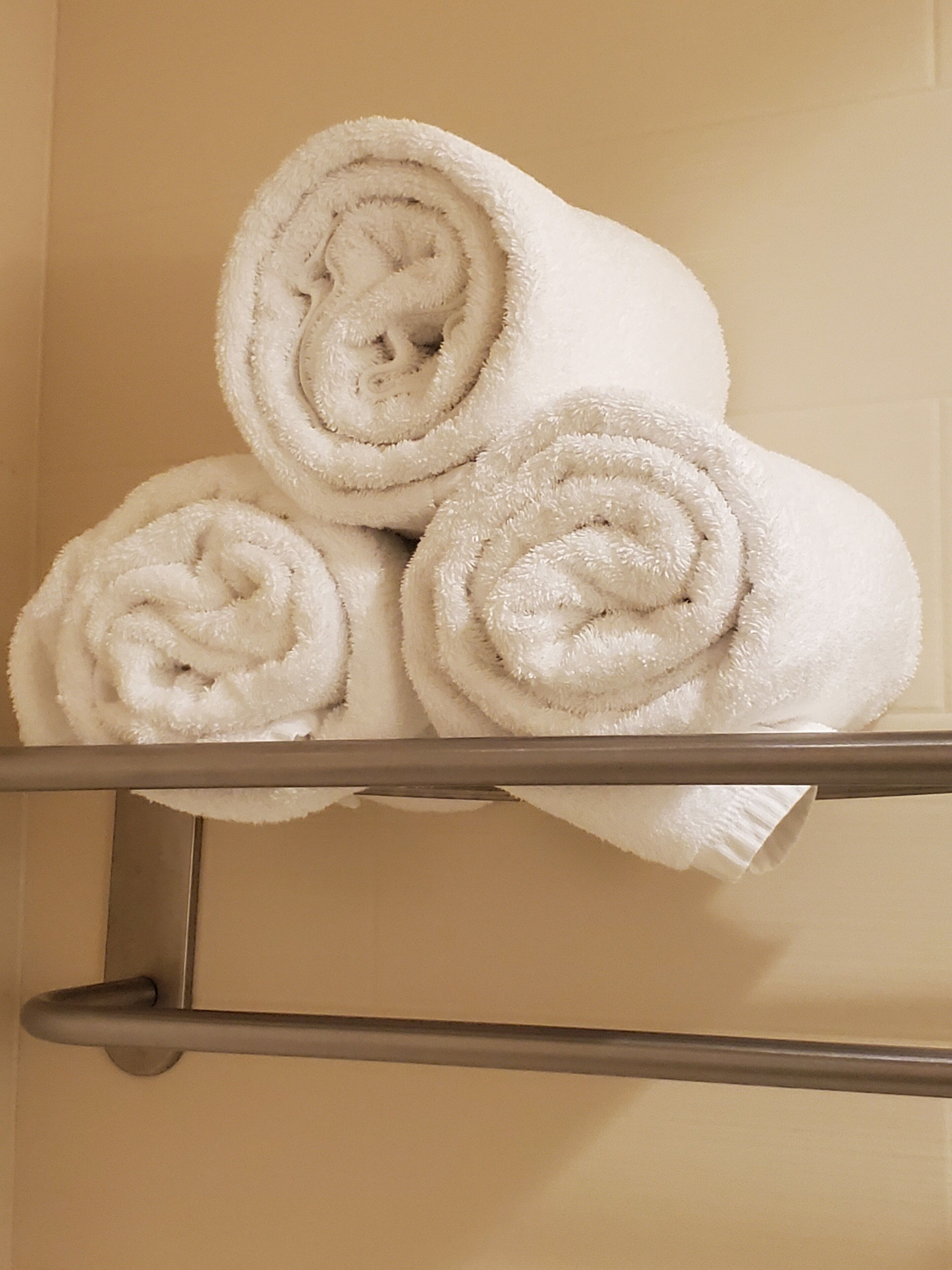 room, 1 king bed (with drinks-snacks) | premium bedding, in-room safe, iron/ironing board, wifi