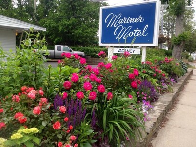 Mariner Motel