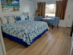 Standard Single Room, 1 King Bed | Premium bedding, down comforters, blackout drapes, iron/ironing board