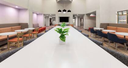 Hampton Inn & Suites Saginaw