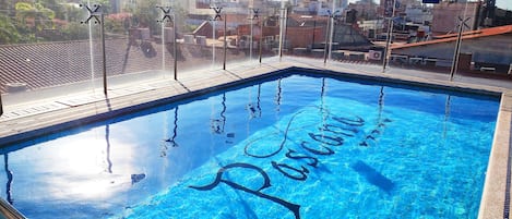 Outdoor pool, pool loungers