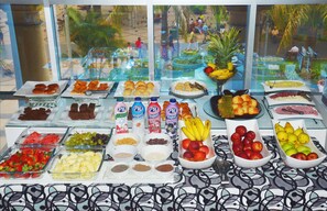 Petit déjeuner buffet compris tous les jours