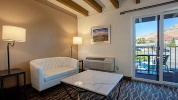 Habitació exclusiva | Escriptori i espai de treball apte per a portàtils