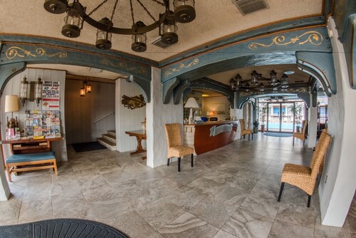 Windjammer Motor Inn