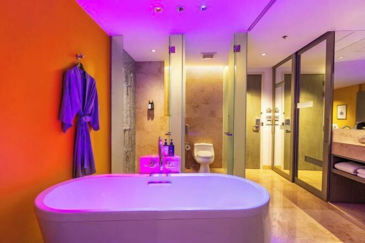 Bagno | Vasca e doccia separate, vasca da bagno a immersione totale