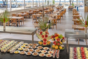 Restaurant - 4R Meridià Mar (Vandellos i l'Hospitalet de l'Infant)