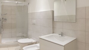 Chambre Double Supérieure | Salle de bain