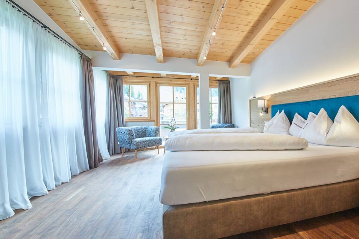 1 chambre, minibar, coffres-forts dans les chambres