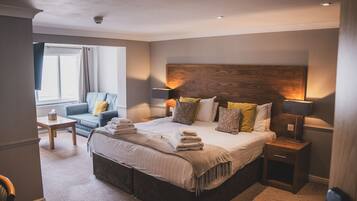 Deluxe Double Room, 1 King Bed with Sofa bed