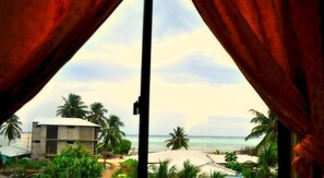 الإطلالة من المنشأة