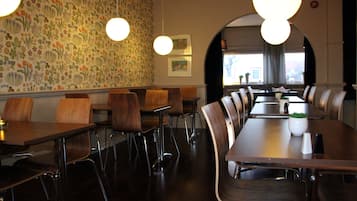 Dagelijks ontbijtbuffet inbegrepen