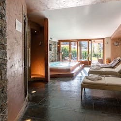 Turkish bath/hammam, body treatments, facials, massages