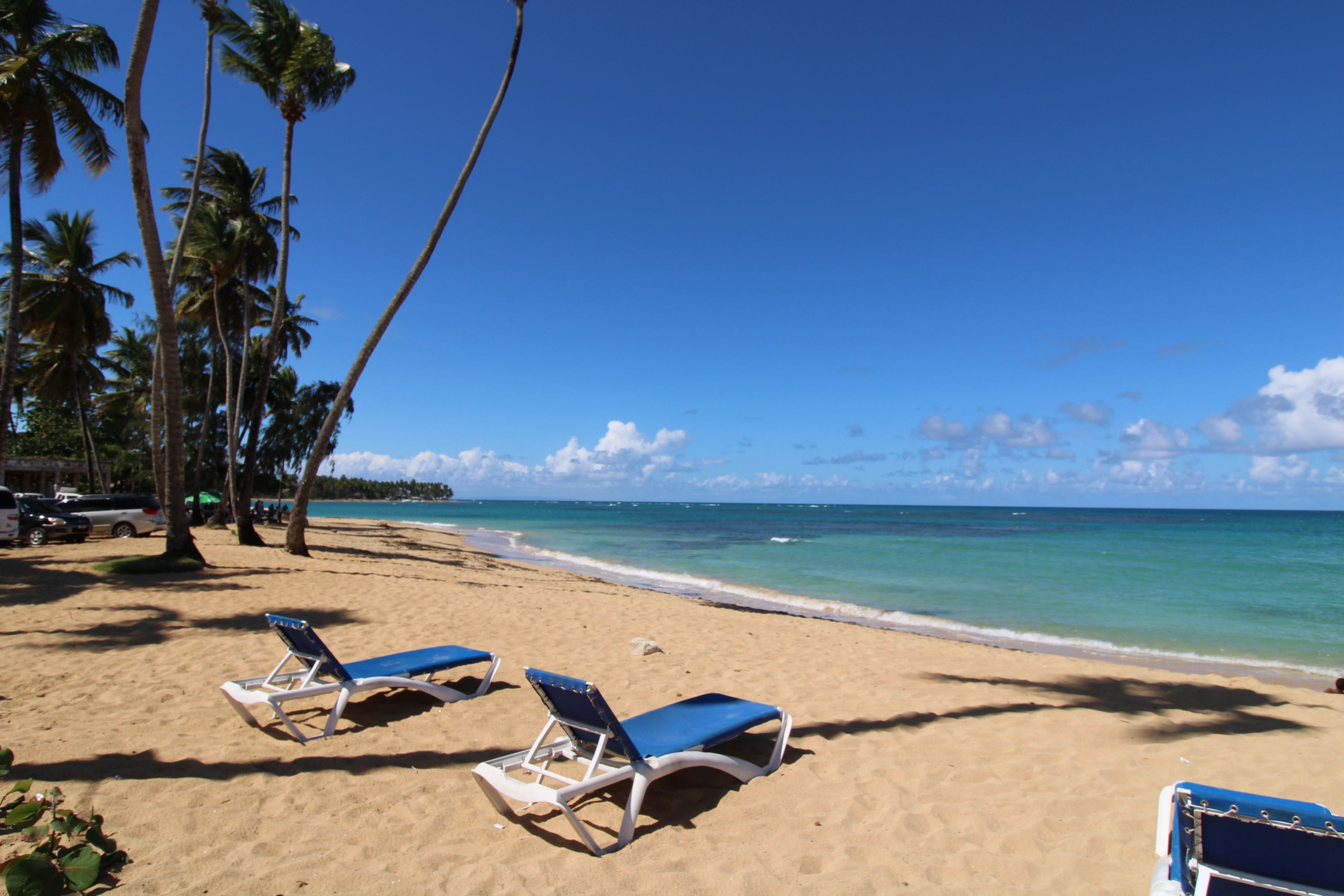 Private beach, sun loungers, beach towels