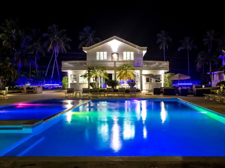 Outdoor pool, open 8 AM to 10 PM, pool umbrellas, pool loungers