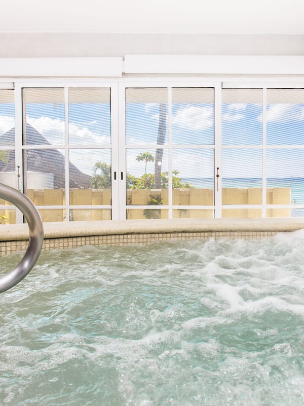 Body treatments, thalassotherapy