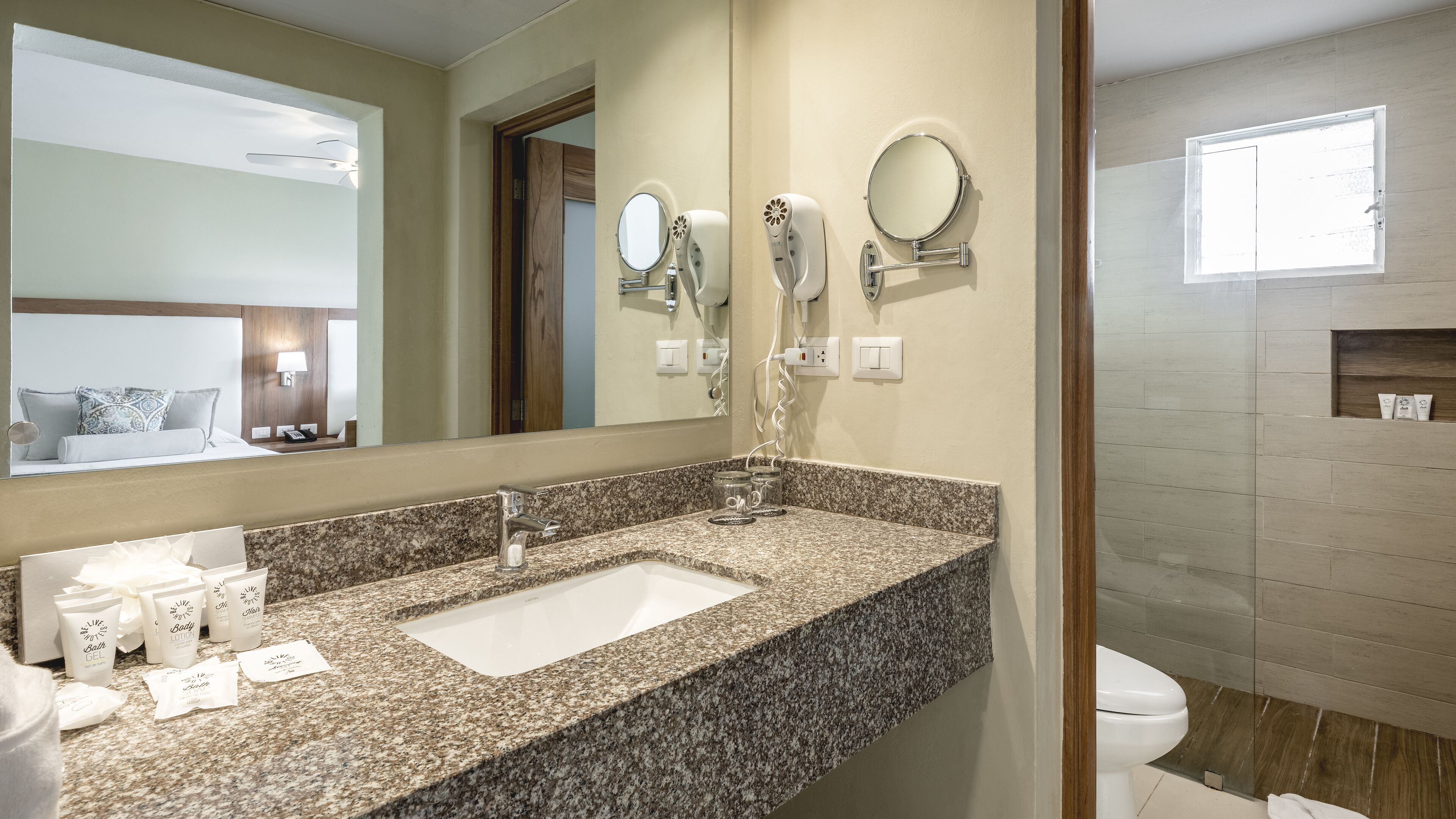 superior  deluxe | bathroom | free toiletries, hair dryer, towels