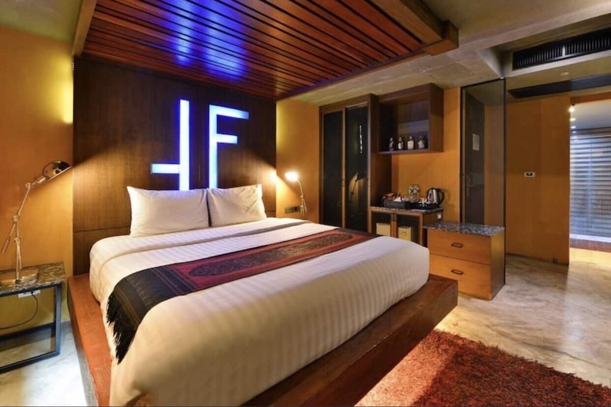 1 bedroom, minibar, in-room safe, desk
