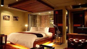 1 habitación, minibar, caja de seguridad en la habitación y escritorio