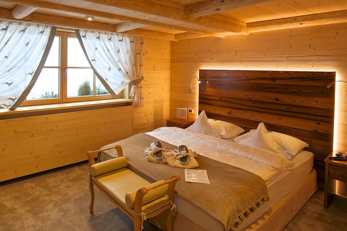 Standardrum - balkong (Lodge) | Minibar, värdeförvaringsskåp på rummet, skrivbord och gratis wi-fi
