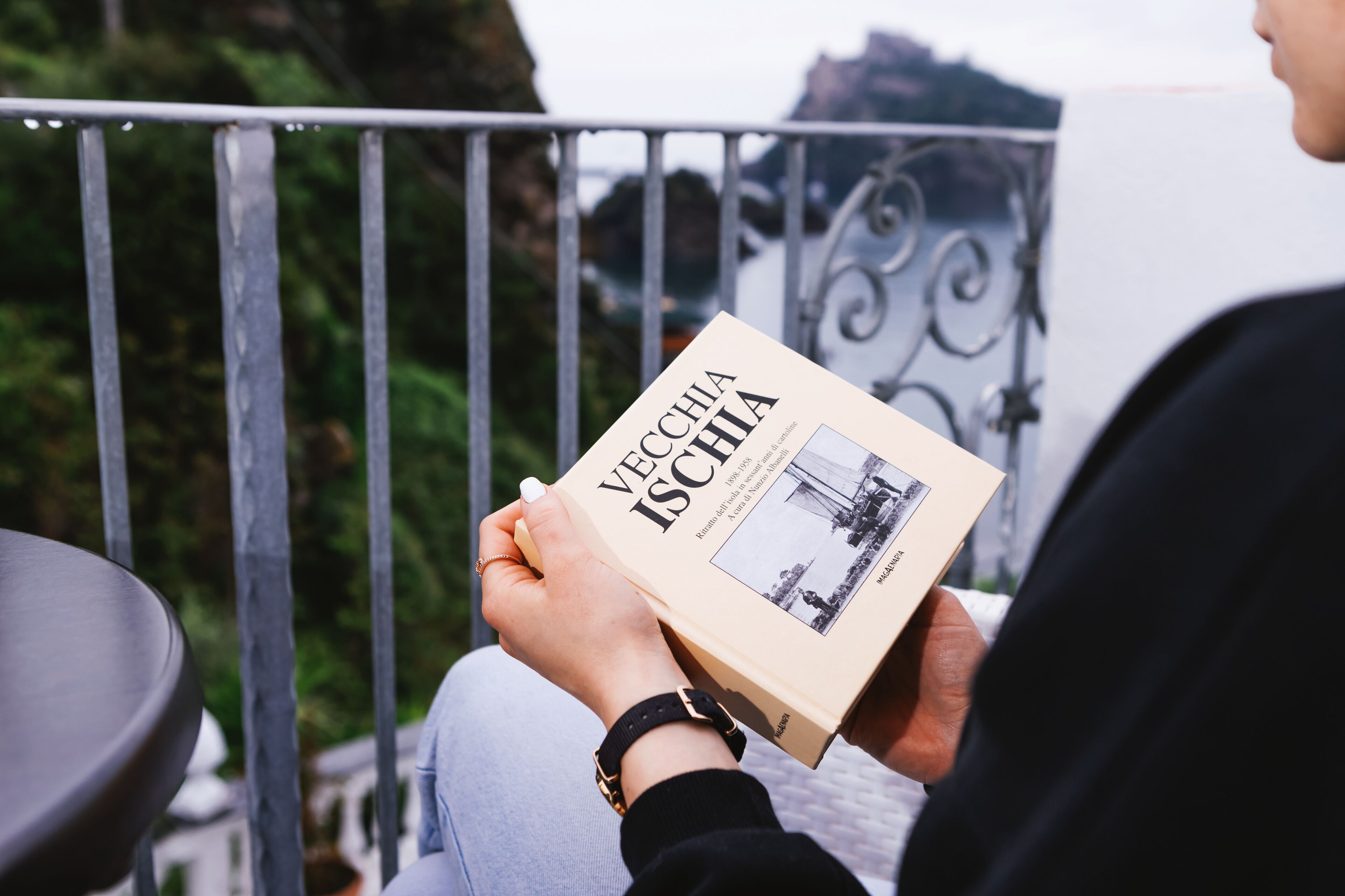 double room, sea view | 1 bedroom, minibar, in-room safe, individually furnished