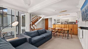 Ylelliset vuodevaatteet, minibaari, pimennysverhot, ilmainen Wi-Fi