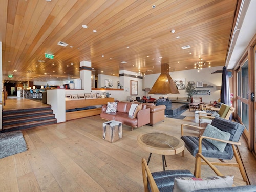 Thredbo Alpine Hotel