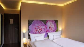 Double or Twin Room, 1 Bedroom | Desk, iron/ironing board, free WiFi, bed sheets