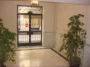 Interior detail - Pensión Residencia Universitaria Santa Paula (Málaga)