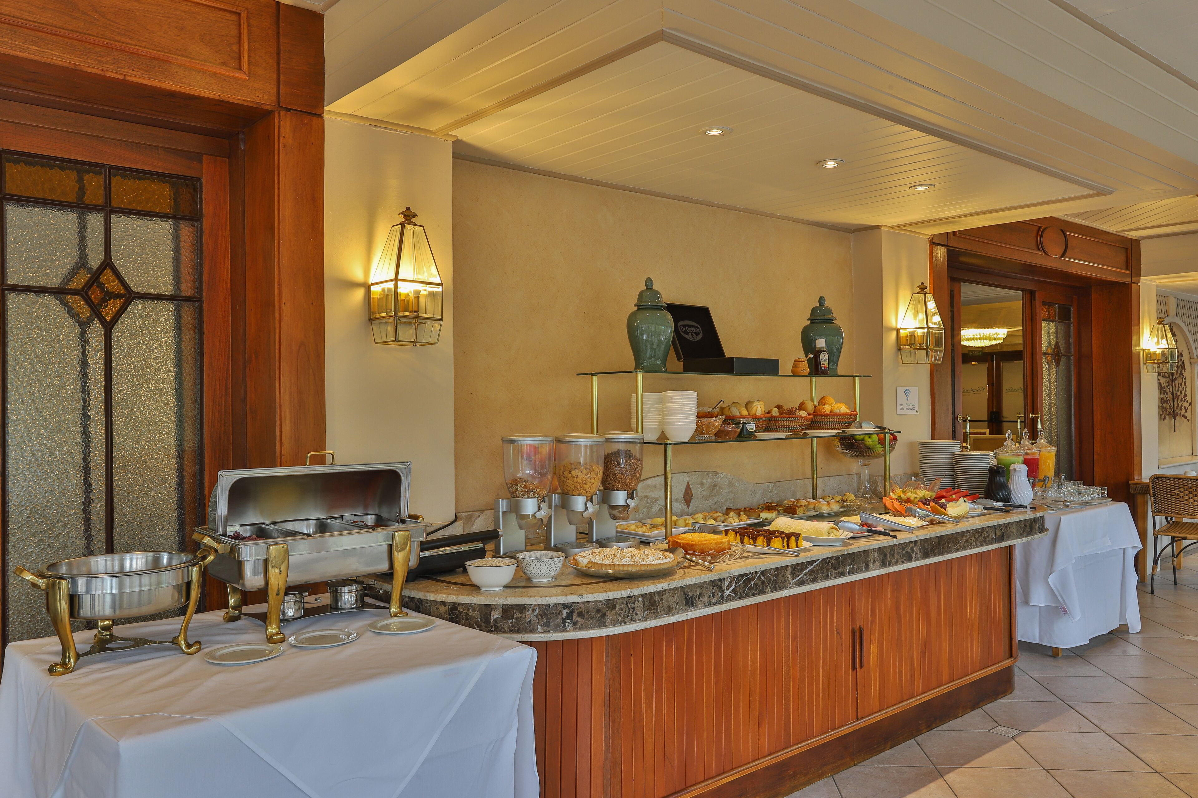 Photo - Le Suisse Elegance Hotel