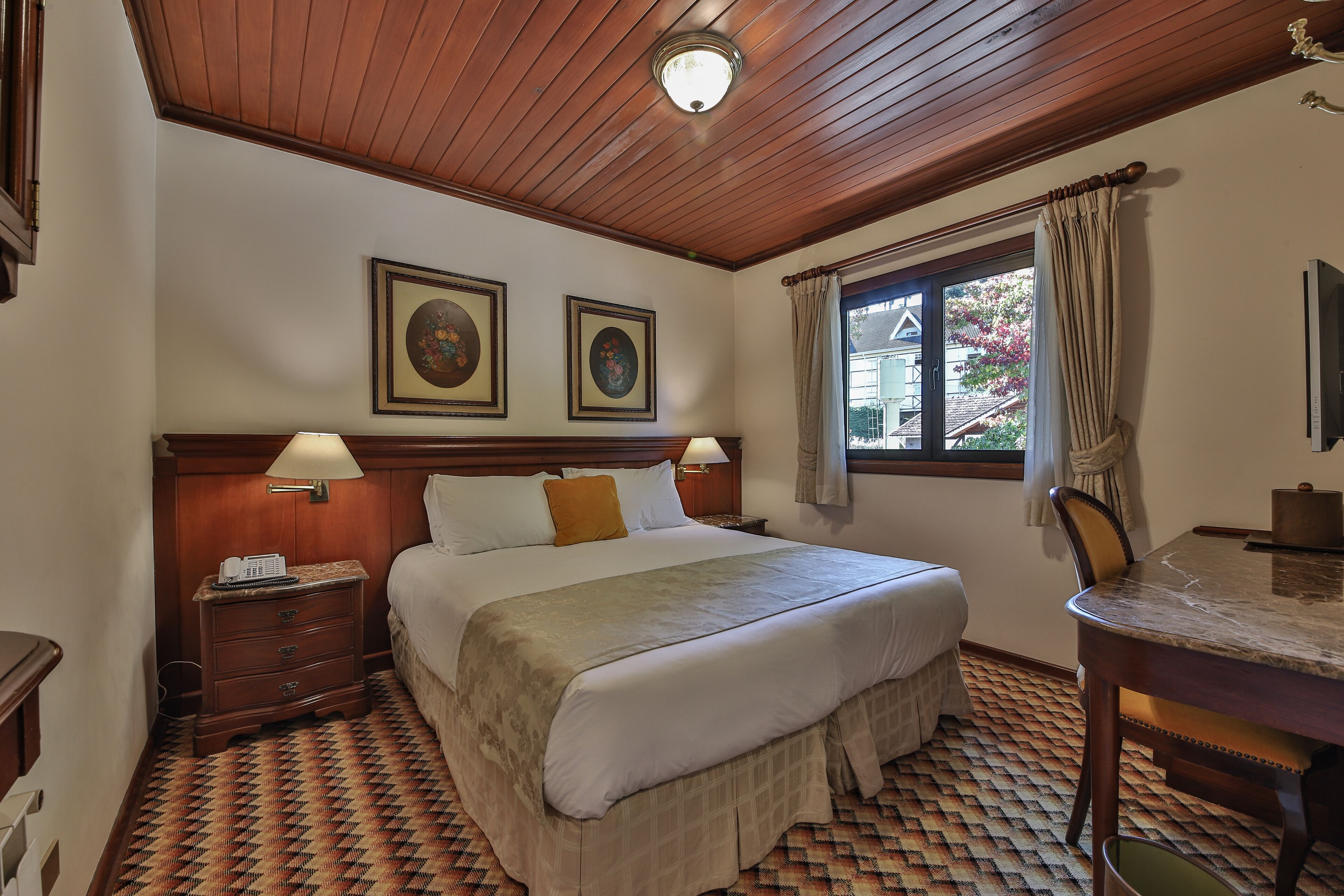 Photo - Le Suisse Elegance Hotel